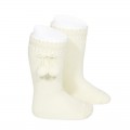 Cóndor - Calcetines altos perlé con borlas - Cava